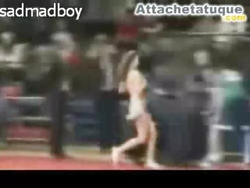 ضجة شفوية مع تشارلي  ...